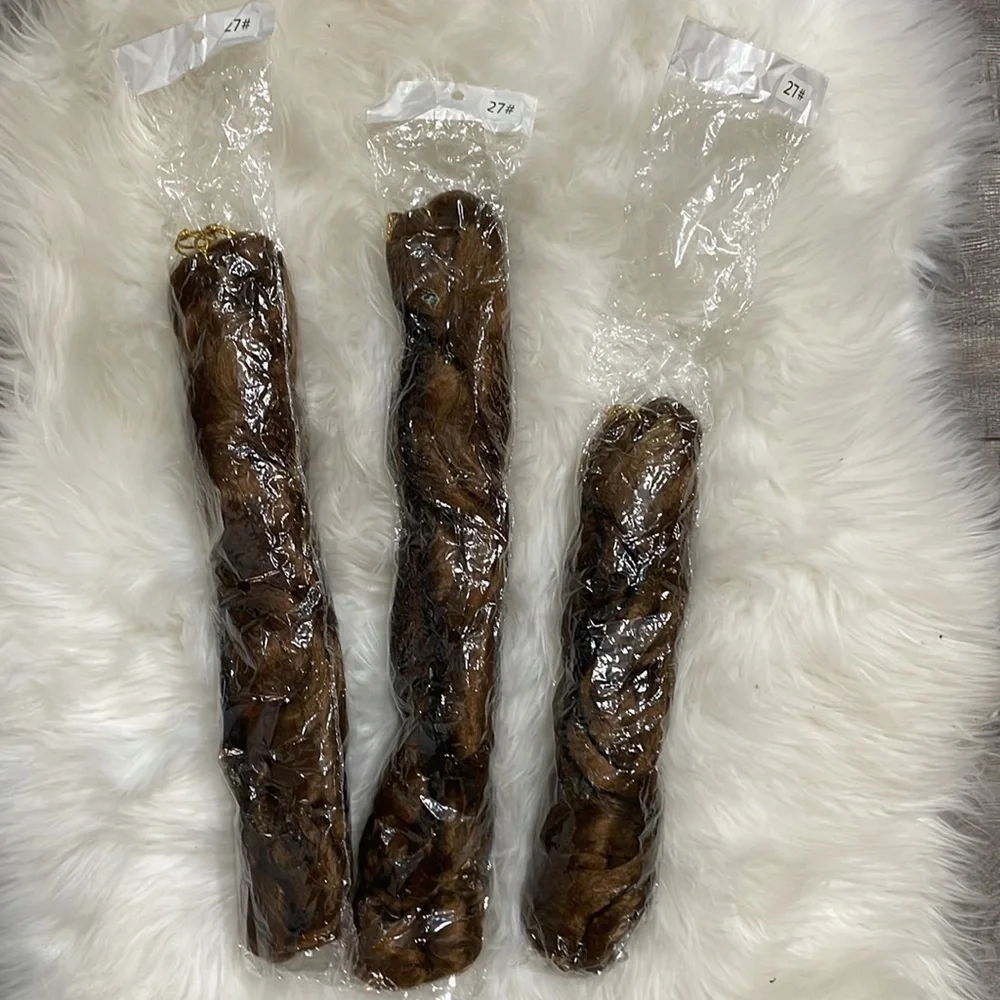 On hold//Honey Blonde Braiding Crochet Synthetic Hair Braid Bundle - Picture 2 of 8